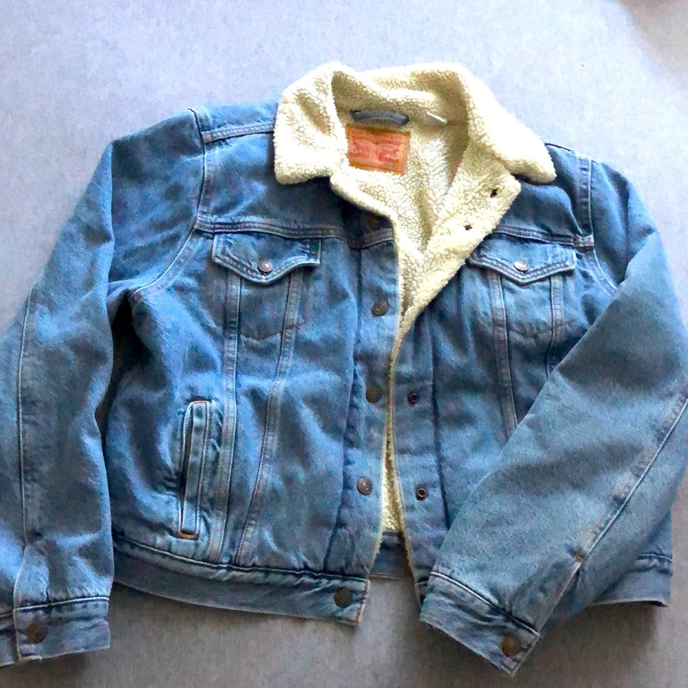 Levi’s Sherpa lined denim jacket